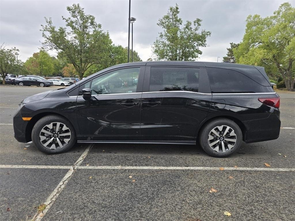 new 2026 Honda Odyssey car, priced at $43,790