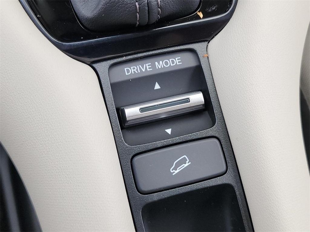 new 2026 Honda HR-V car, priced at $28,550