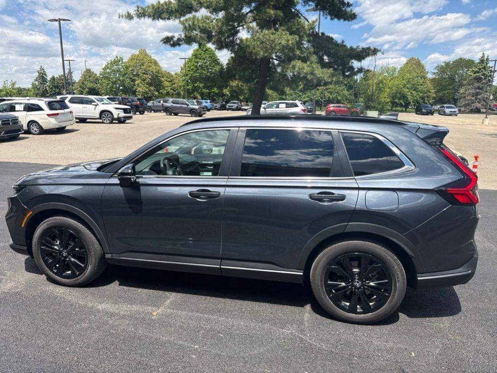 used 2024 Honda CR-V Hybrid car, priced at $35,397
