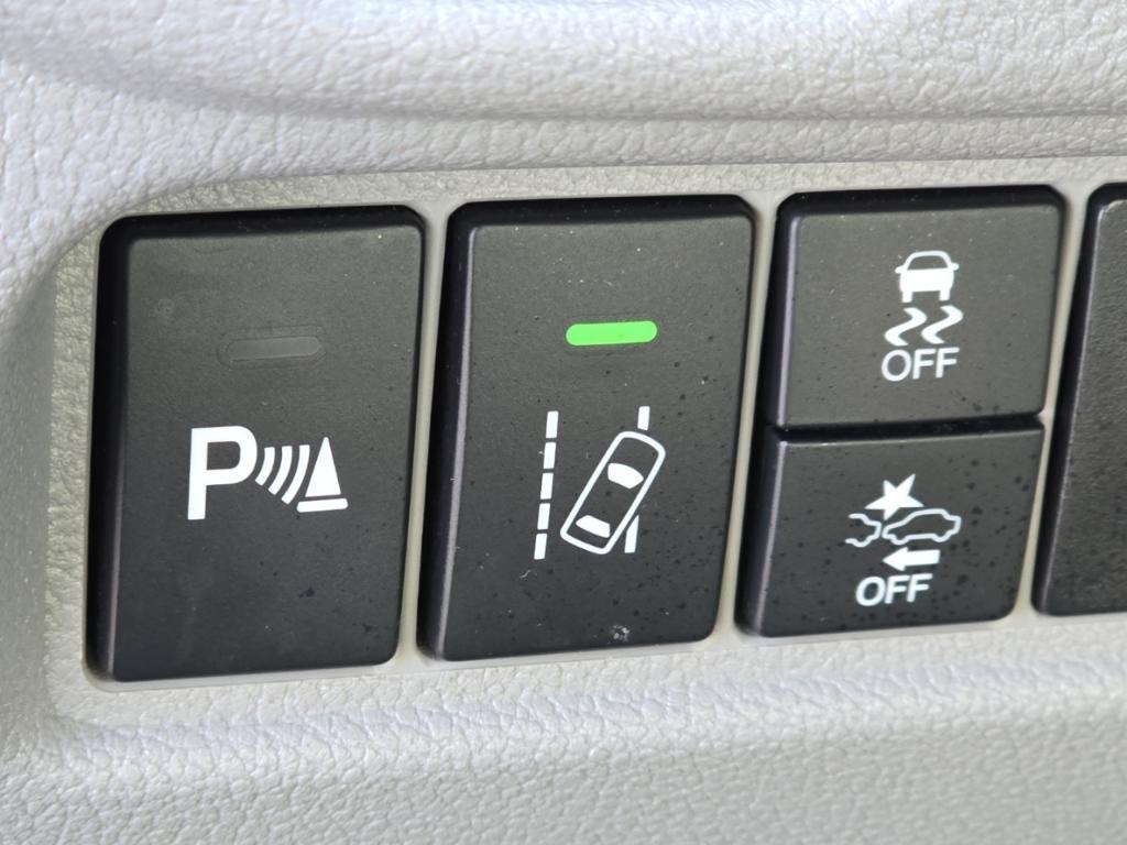 used 2018 Honda Pilot car, priced at $13,597