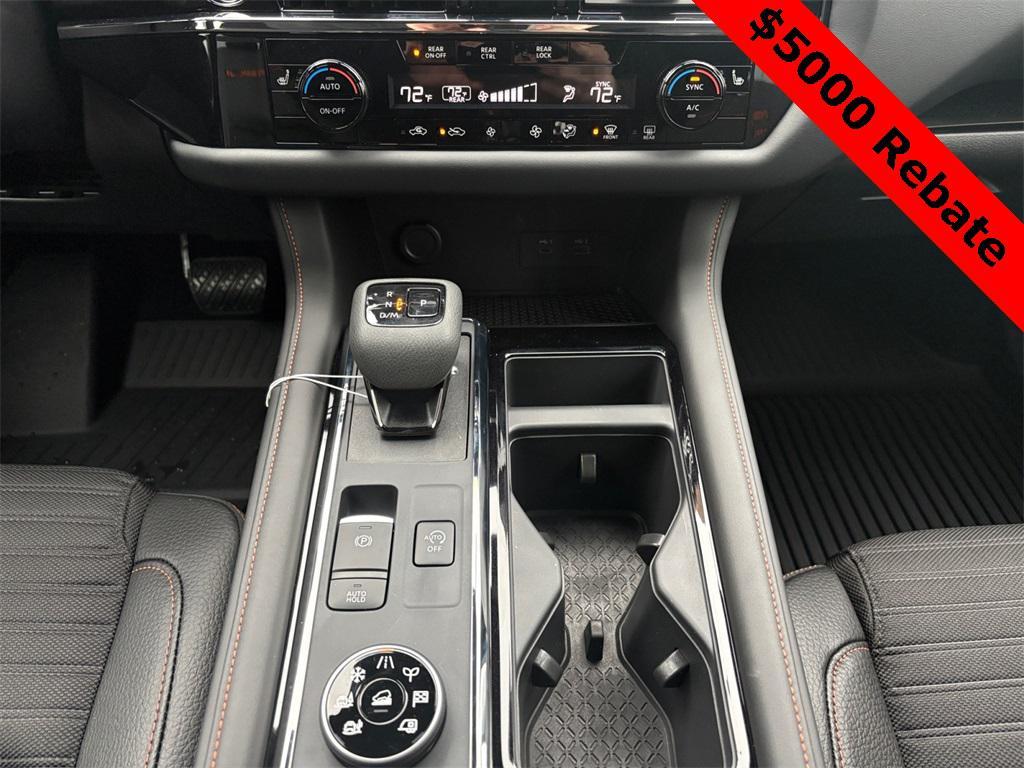 new 2025 Nissan Pathfinder car, priced at $40,620