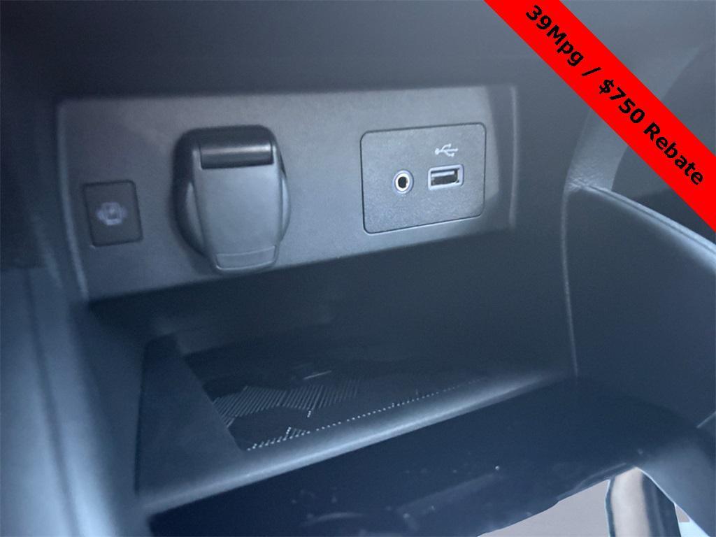 new 2025 Nissan Versa car, priced at $20,850