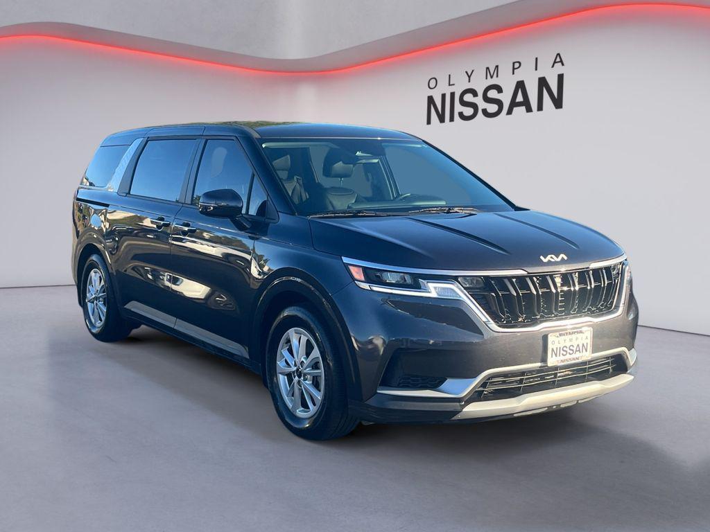 used 2024 Kia Carnival car, priced at $33,388