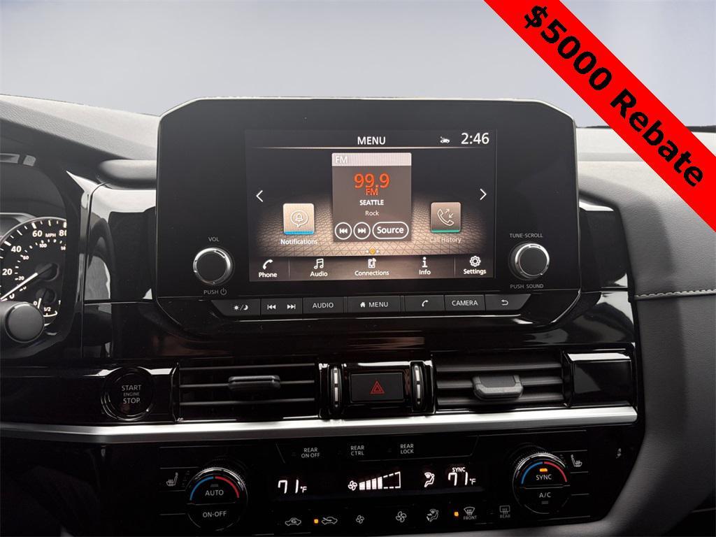 new 2025 Nissan Pathfinder car, priced at $40,260