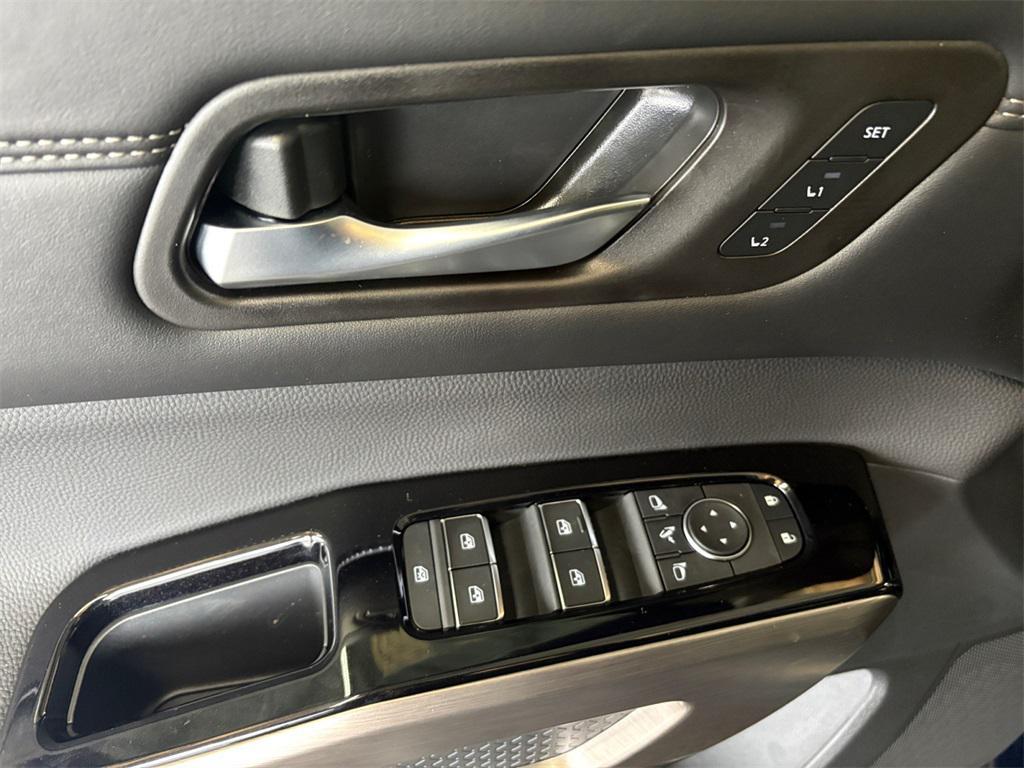 new 2025 Nissan Pathfinder car, priced at $48,345