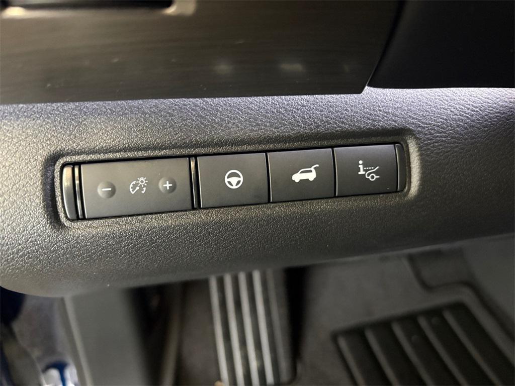 new 2025 Nissan Pathfinder car, priced at $48,345