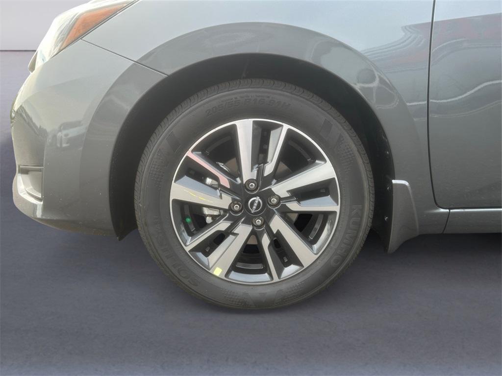 new 2025 Nissan Versa car, priced at $20,750