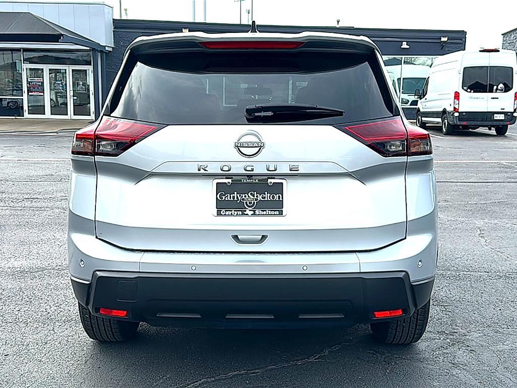 used 2024 Nissan Rogue car, priced at $19,999