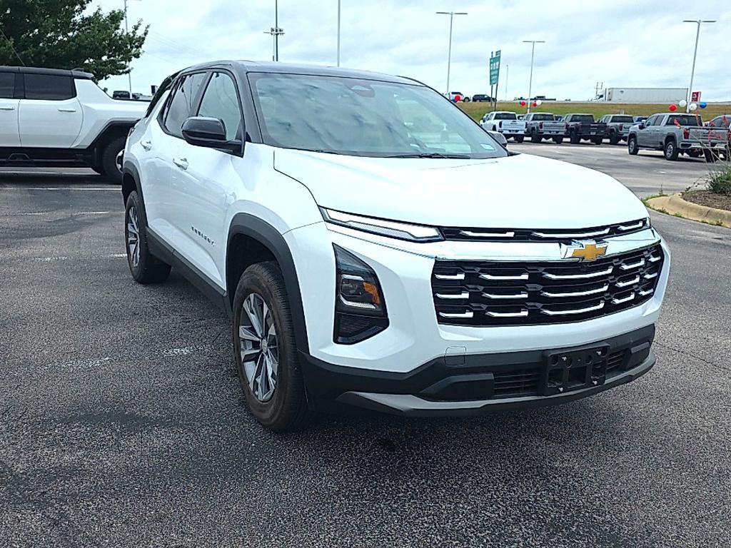 used 2025 Chevrolet Equinox car, priced at $28,000