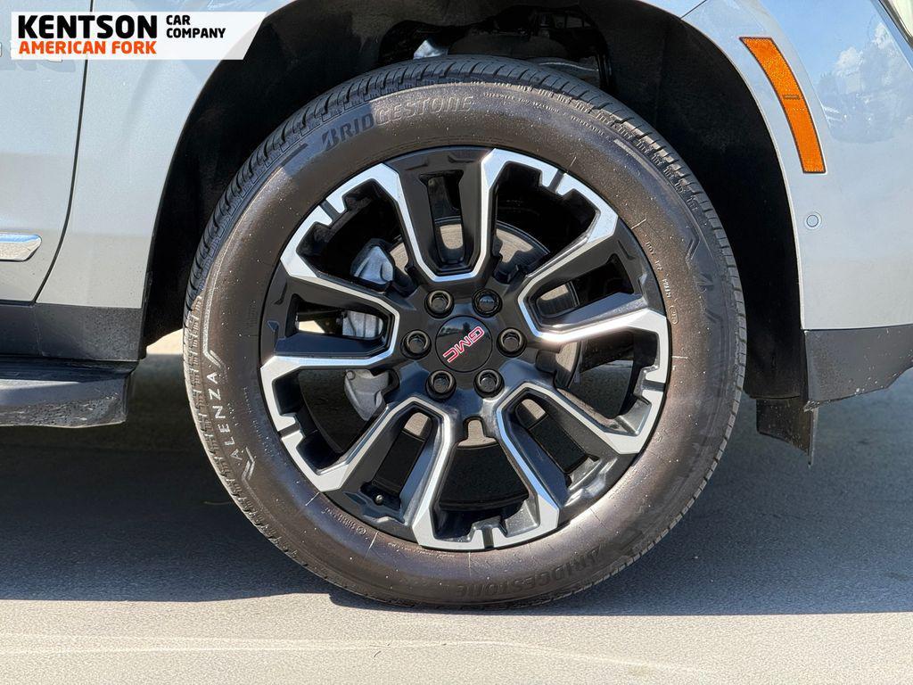 used 2025 GMC Yukon car, priced at $72,645