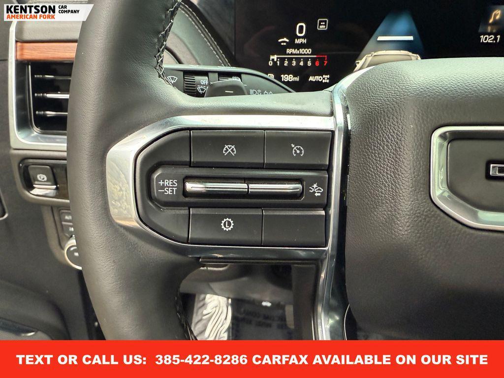 used 2025 GMC Yukon car, priced at $79,950