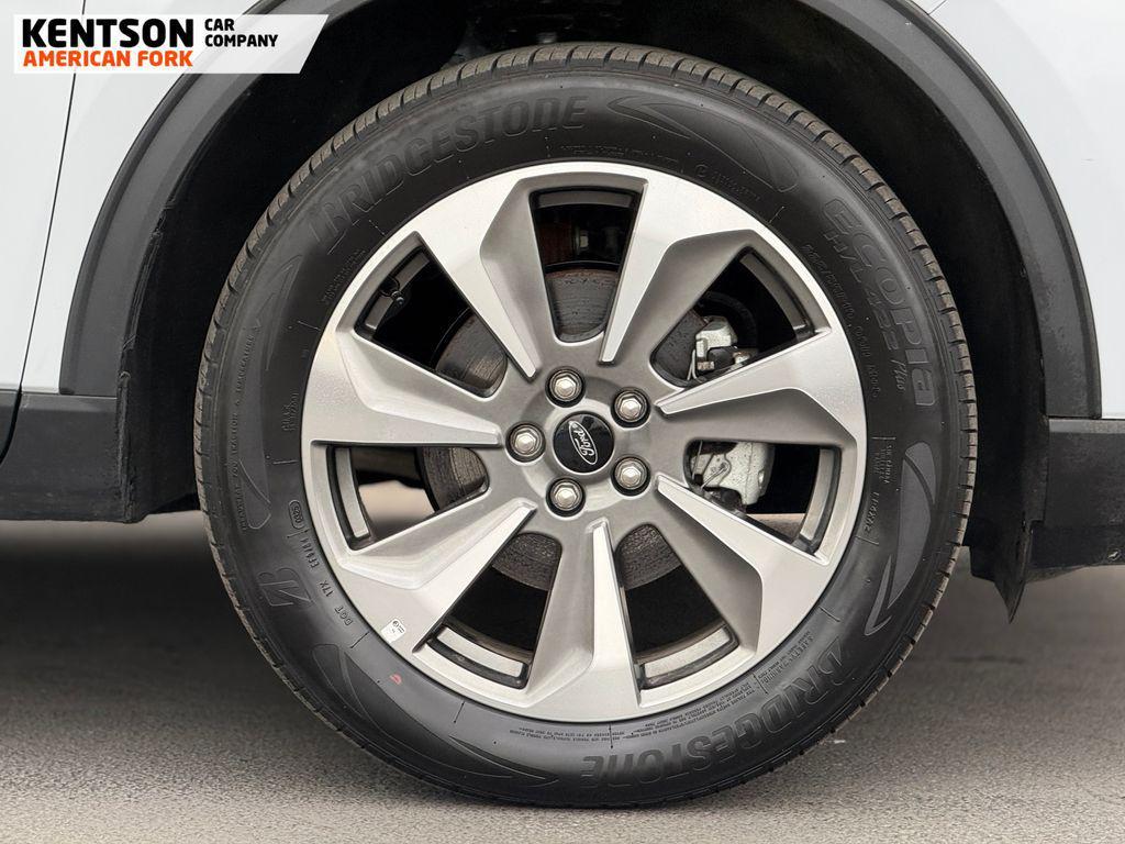 used 2025 Ford Escape car, priced at $26,550