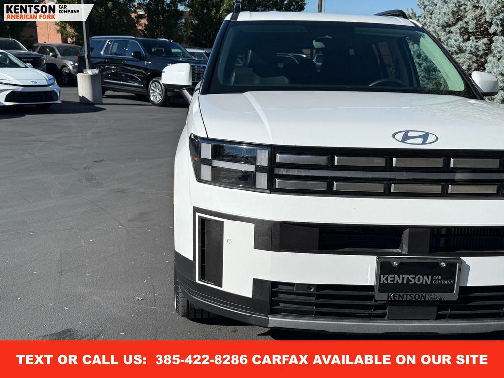 used 2025 Hyundai Santa Fe car, priced at $28,450