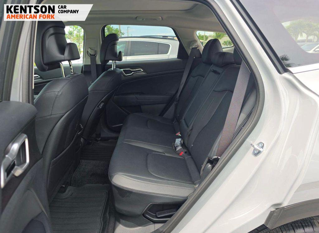 used 2026 Kia Sportage Hybrid car, priced at $33,845