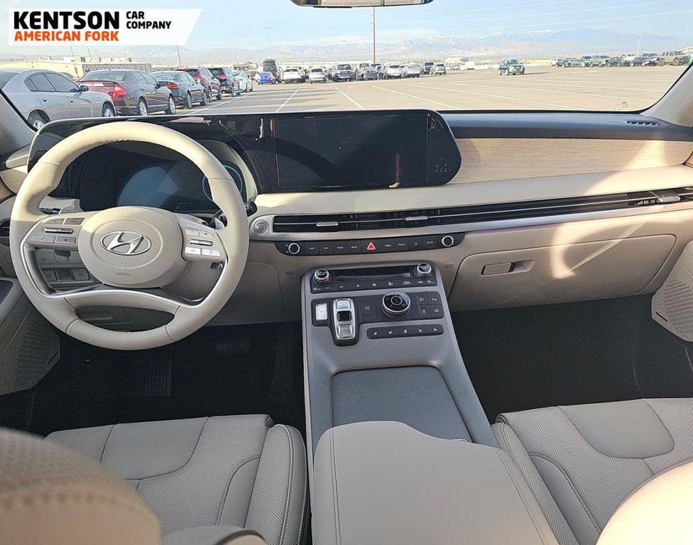 used 2025 Hyundai Palisade car, priced at $42,550