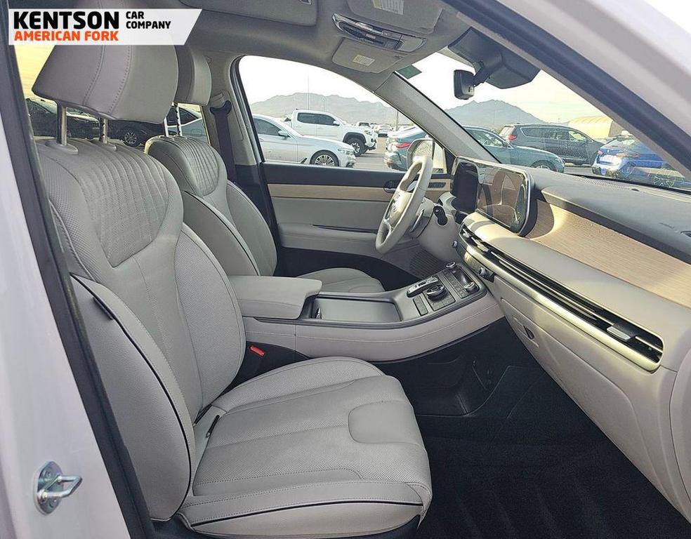 used 2025 Hyundai Palisade car, priced at $42,550