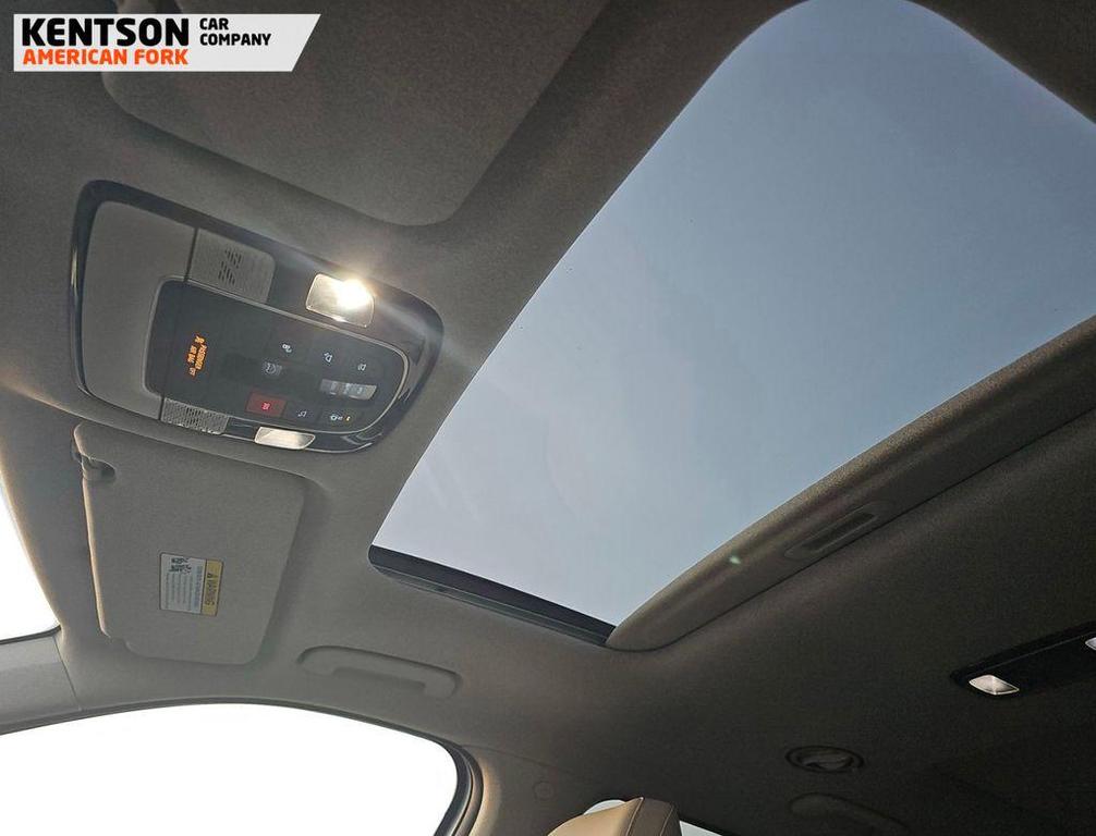 used 2025 Hyundai Palisade car, priced at $42,550