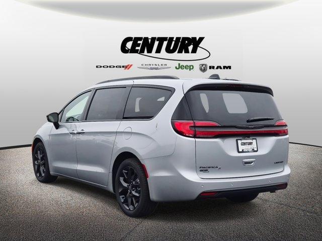 new 2026 Chrysler Pacifica car, priced at $45,745