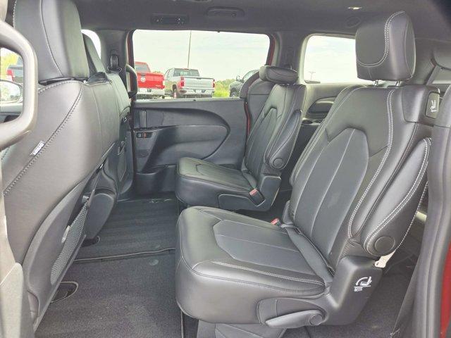new 2026 Chrysler Pacifica car, priced at $39,285
