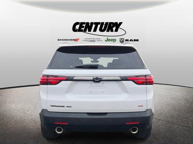 used 2022 Chevrolet Traverse car, priced at $31,977