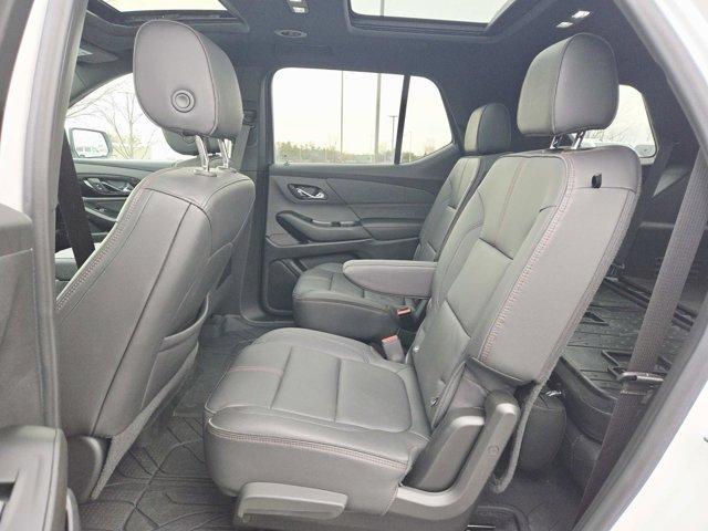 used 2022 Chevrolet Traverse car, priced at $31,977