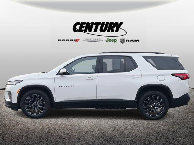 used 2022 Chevrolet Traverse car, priced at $31,977
