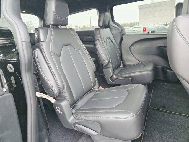 new 2026 Chrysler Pacifica car, priced at $41,405