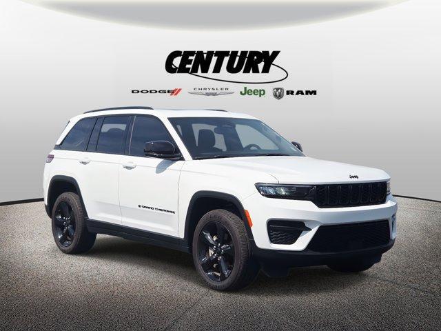 used 2024 Jeep Grand Cherokee car, priced at $31,977