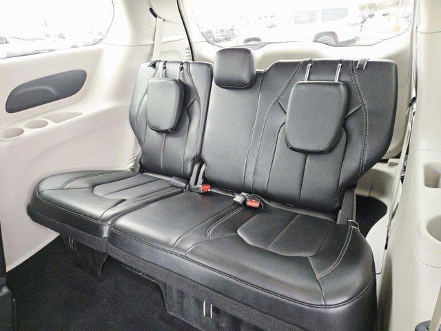 used 2024 Chrysler Pacifica car, priced at $30,977