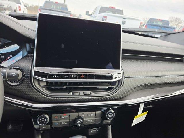 new 2026 Jeep Compass car, priced at $29,805