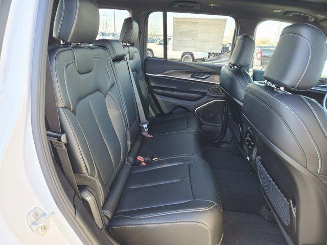 new 2026 Jeep Grand Cherokee car, priced at $46,210