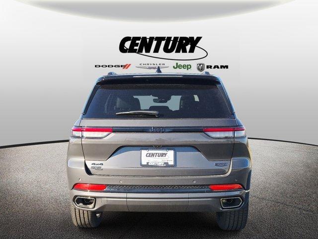 new 2025 Jeep Grand Cherokee car, priced at $55,925