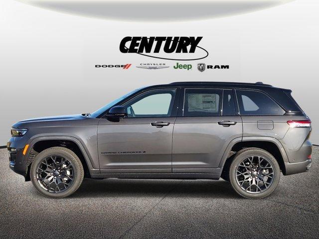 new 2025 Jeep Grand Cherokee car, priced at $55,925