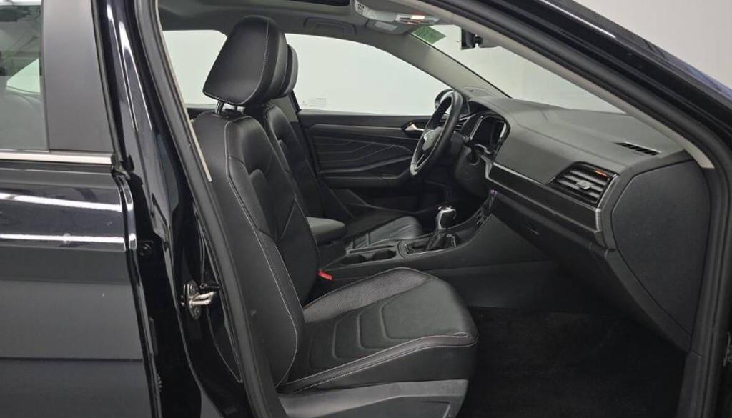 used 2022 Volkswagen Jetta car, priced at $16,900