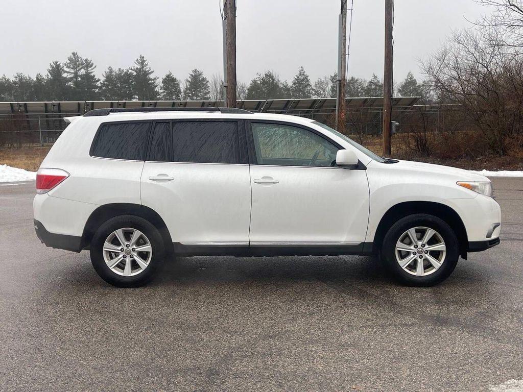 used 2011 Toyota Highlander car, priced at $6,975