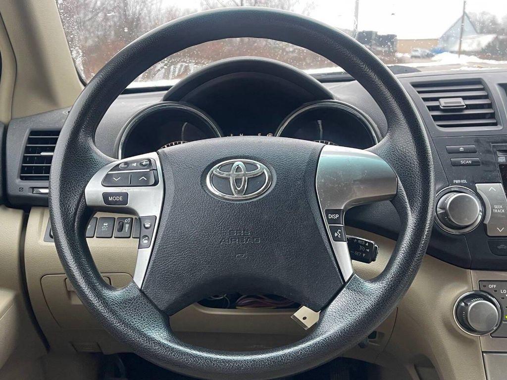 used 2011 Toyota Highlander car, priced at $6,975