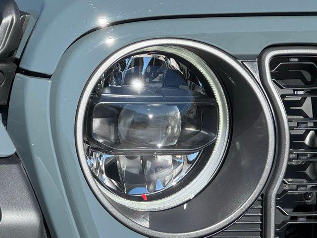 new 2026 Jeep Gladiator car, priced at $56,035