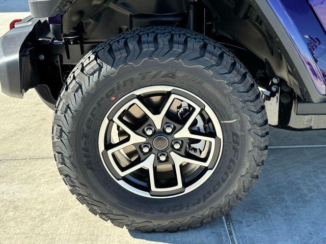 new 2026 Jeep Wrangler car, priced at $55,880