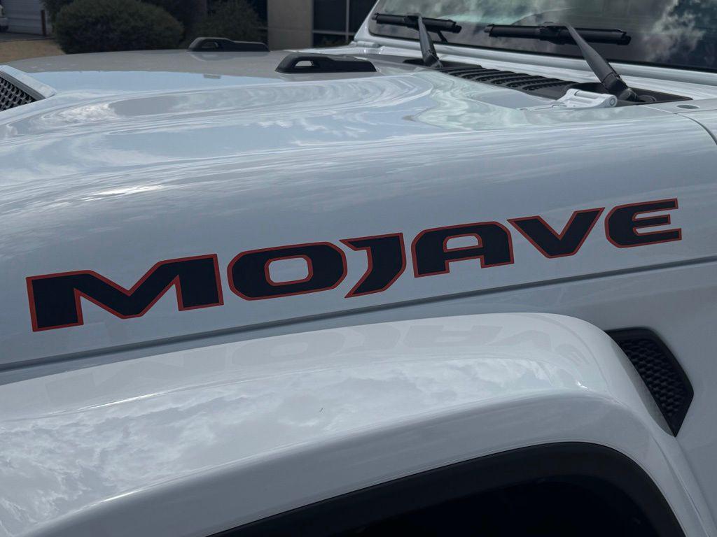 new 2025 Jeep Gladiator car, priced at $61,775