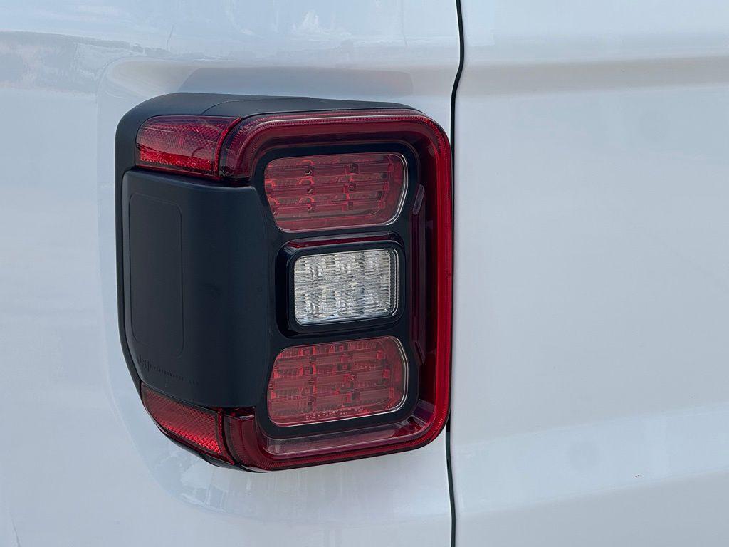 new 2025 Jeep Gladiator car, priced at $61,775