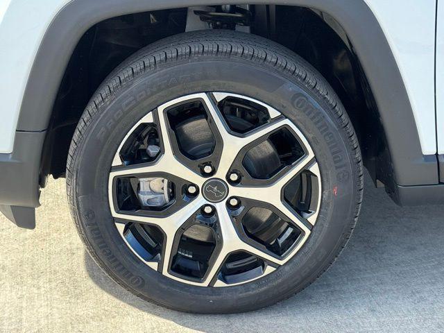 new 2026 Jeep Compass car, priced at $32,385