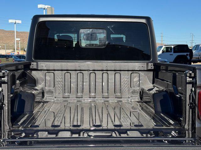 new 2026 Jeep Gladiator car, priced at $48,215