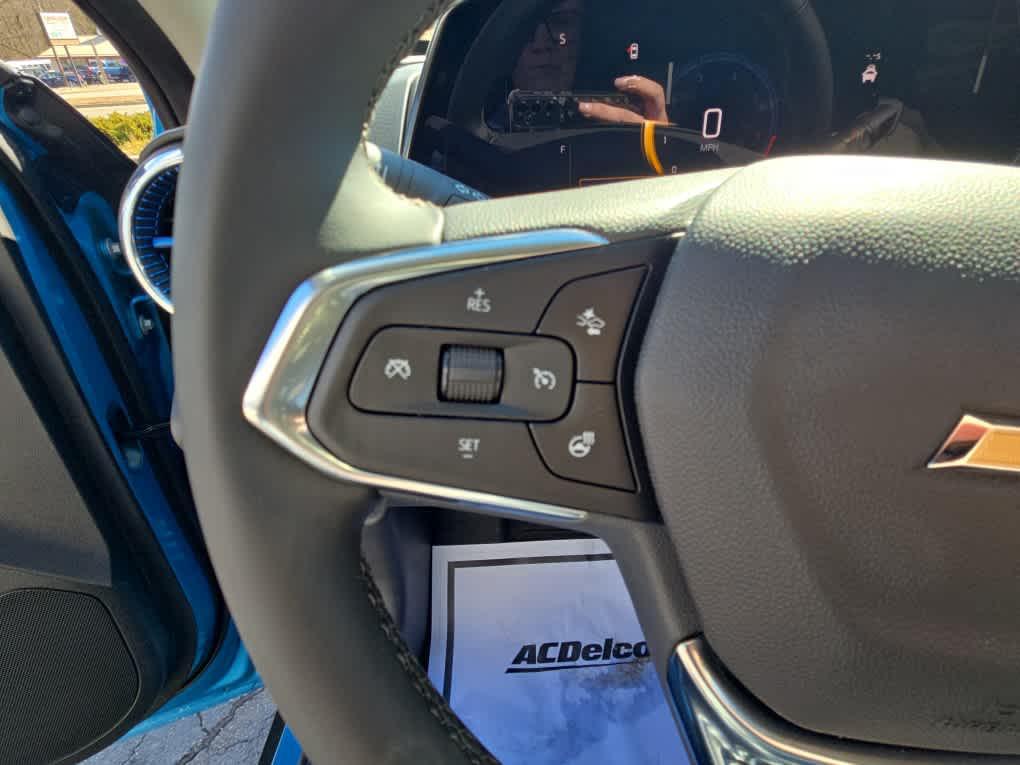 new 2026 Chevrolet Trax car, priced at $25,688