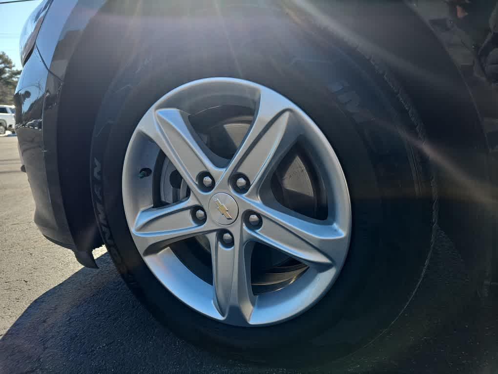 used 2024 Chevrolet Malibu car, priced at $18,988