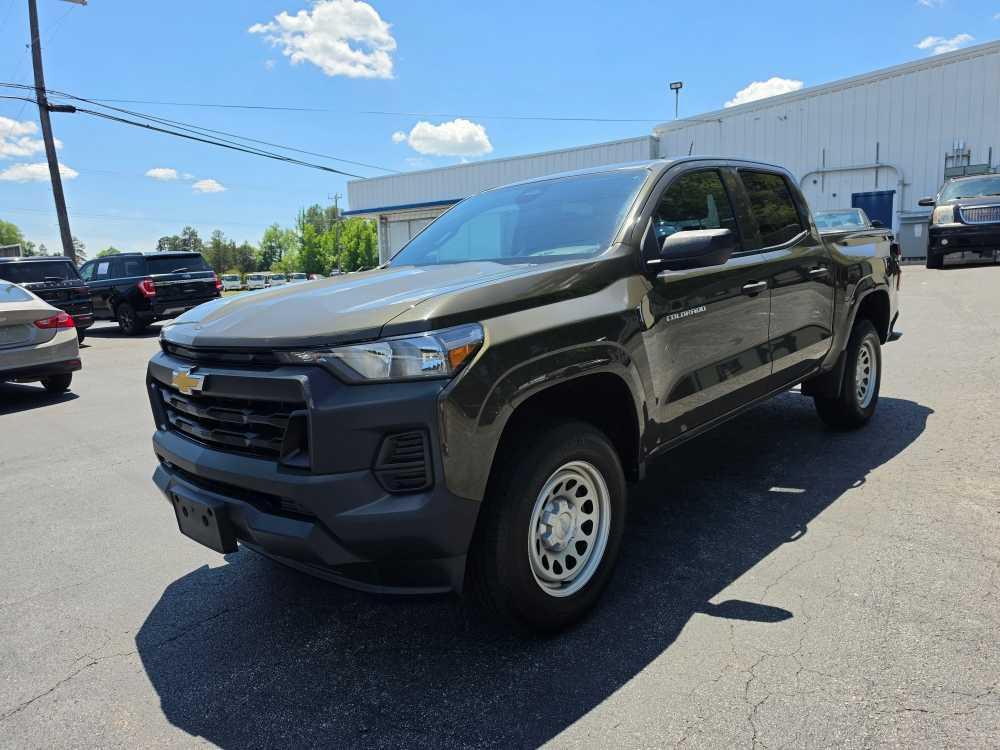 used 2023 Chevrolet Colorado car, priced at $25,049