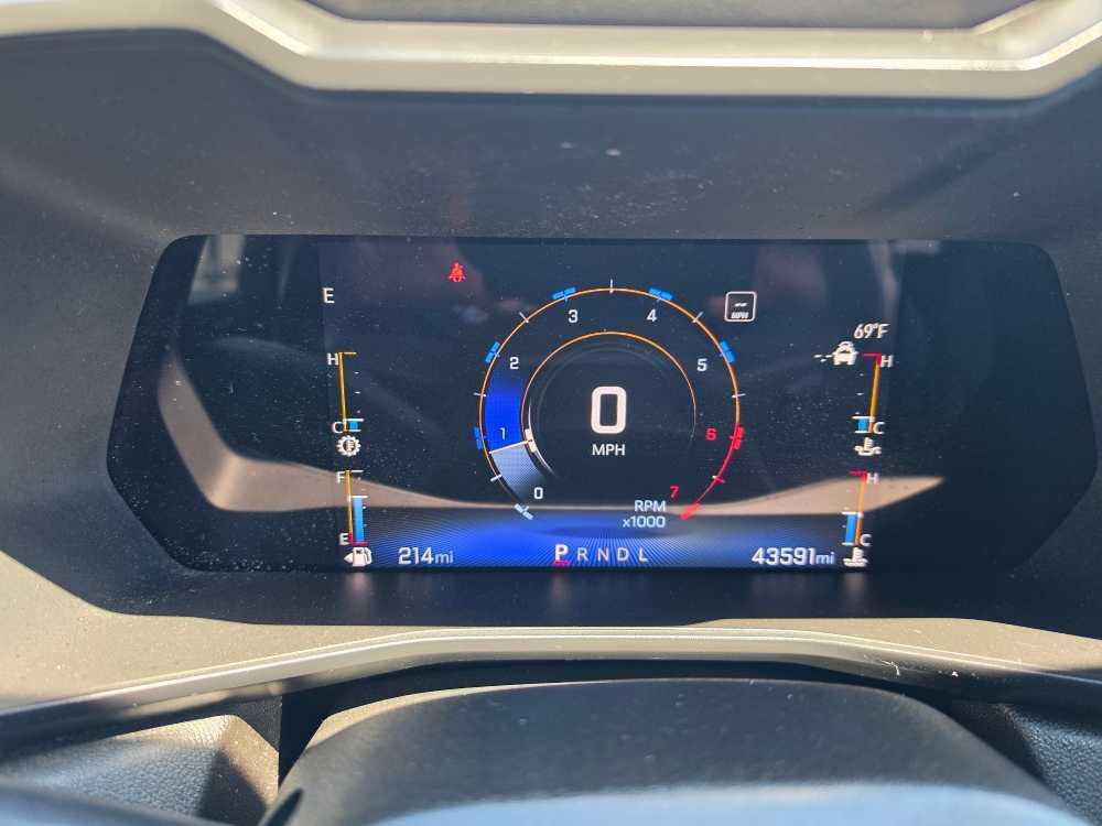 used 2023 Chevrolet Colorado car, priced at $25,049