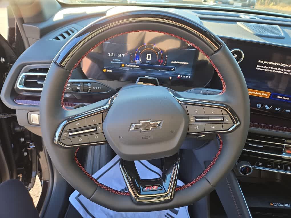 new 2026 Chevrolet Traverse car, priced at $54,998