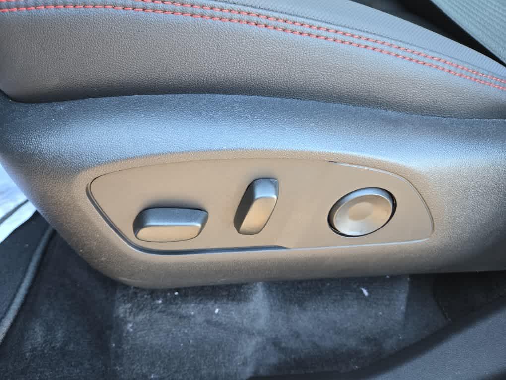 new 2026 Chevrolet Traverse car, priced at $54,998