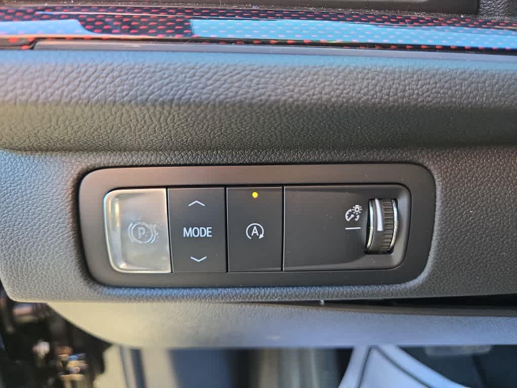 new 2026 Chevrolet Traverse car, priced at $54,998