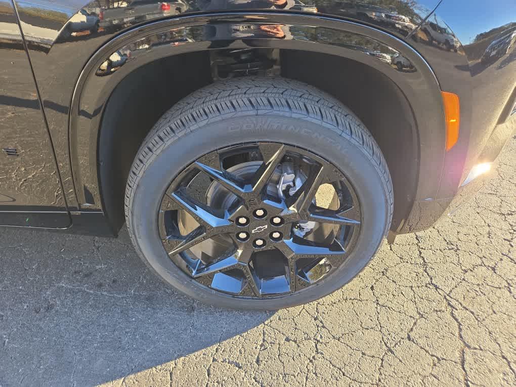 new 2026 Chevrolet Traverse car, priced at $54,998